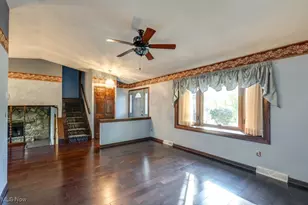 435 Bonshire Rd, Akron, OH 44319 - Photo 2