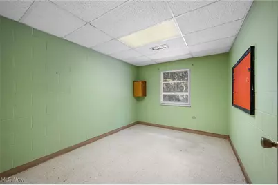 1900 East Avenue, Akron, OH 44314 - Photo 36