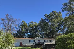 7915 E Pike, Norwich, OH 43767 - Photo 24