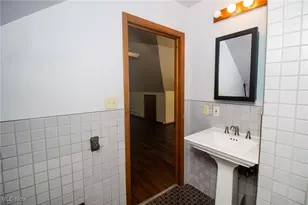 2671 E 130th St, Loveland, OH 44120 - Photo 8