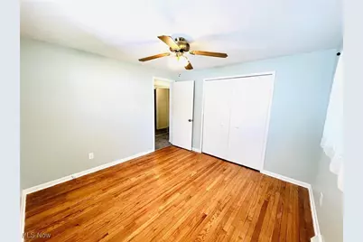 30404 Gebhart Place, Willowick, OH 44095 - Photo 16