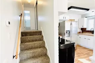 30404 Gebhart Pl, Willowick, OH 44095 - Photo 14