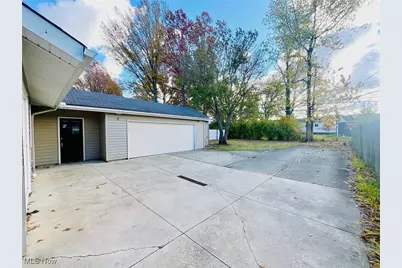 30404 Gebhart Place, Willowick, OH 44095 - Photo 36
