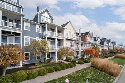 323 California Avenue, Lorain, OH 44052 - Photo 1