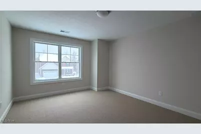 36720 Appian Way, North Ridgeville, OH 44039 - Photo 22