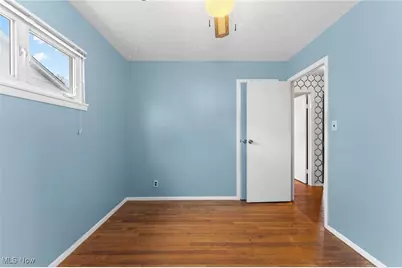 30321 Gebhart Place, Willowick, OH 44095 - Photo 18