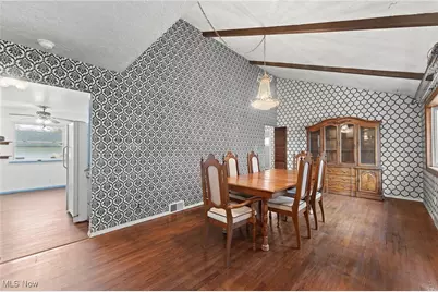 30321 Gebhart Place, Willowick, OH 44095 - Photo 4