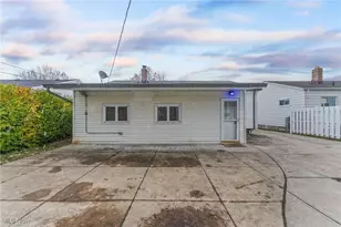 30321 Gebhart Pl, Willowick, OH 44095 - Photo 32