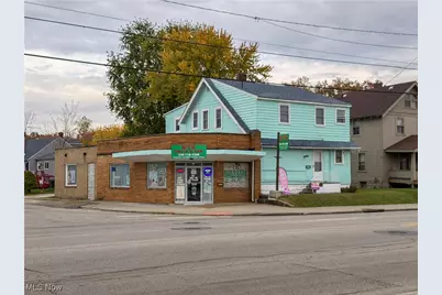 2405 Youngstown Road SE, Warren, OH 44484 - Photo 1