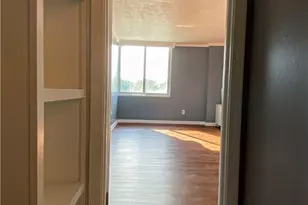 12900 Lake Ave, Oakwood, OH 44107 - Photo 6