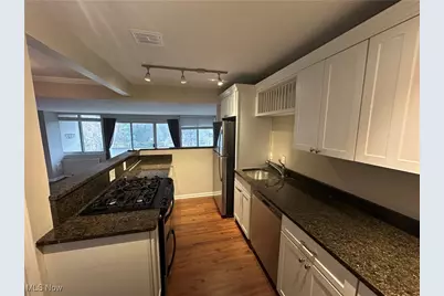 12900 Lake Avenue #610, Oakwood, OH 44107 - Photo 12