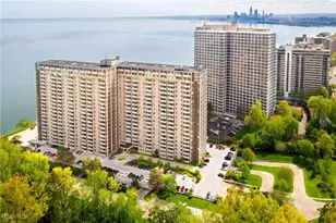 12900 Lake Ave, Oakwood, OH 44107 - Photo 22