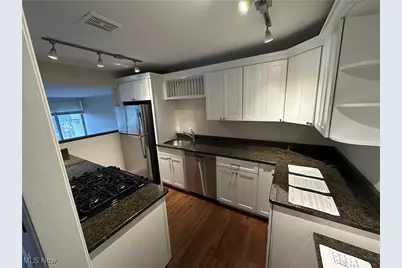 12900 Lake Avenue #610, Oakwood, OH 44107 - Photo 14