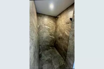 950 Beech Street, Newcomerstown, OH 43832 - Photo 28