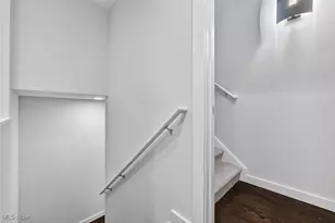 2282 W 5th St, Loveland, OH 44113 - Photo 36