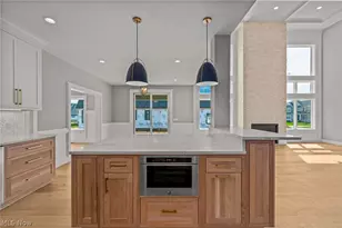 405 Club Dr W, Aurora, OH 44202 - Photo 14