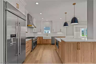 405 Club Drive W, Aurora, OH 44202 - Photo 10