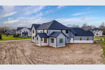 405 Club Drive W, Aurora, OH 44202 - Photo 50