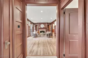 1555 W Market St, Akron, OH 44313 - Photo 14