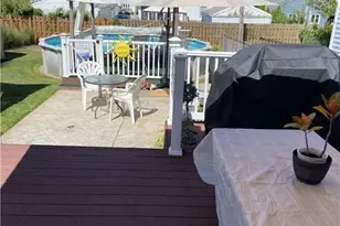 30195 Truman Ave, Wickliffe, OH 44092 - Photo 2