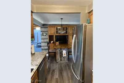 30195 Truman Avenue, Wickliffe, OH 44092 - Photo 10