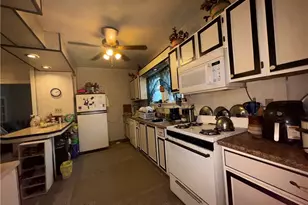 622 Harbor St, Conneaut, OH 44030 - Photo 6