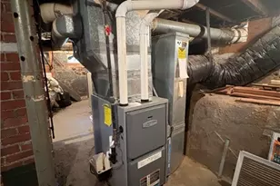 622 Harbor St, Conneaut, OH 44030 - Photo 16