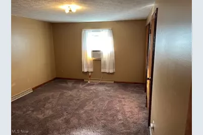 1286 N Chapel Street #5, Louisville, OH 44641 - Photo 6