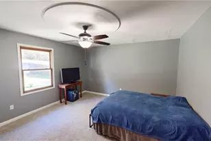 3273 S Jasmine Ave, Akron, OH 44319 - Photo 16