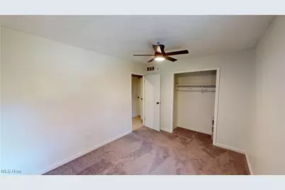 3273 S Jasmine Avenue, Akron, OH 44319 - Photo 18