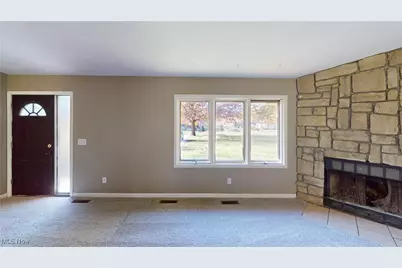 3273 S Jasmine Avenue, Akron, OH 44319 - Photo 6