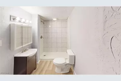 3273 S Jasmine Avenue, Akron, OH 44319 - Photo 26