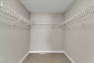 7662 Springfield Dr, Valley City, OH 44280 - Photo 20