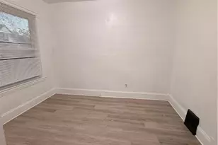 10512 Greenlawn Ave, Loveland, OH 44108 - Photo 8