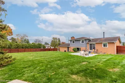 1227 33rd Street NE, Canton, OH 44714 - Photo 36