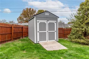 1227 33rd St NE, Canton, OH 44714 - Photo 34