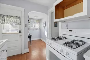 1282 Kellogg Ave, Akron, OH 44314 - Photo 4