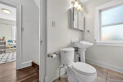 2263 Warren Road, Oakwood, OH 44107 - Photo 24