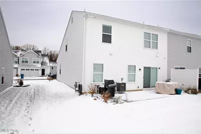 1362 Maple Grove Lane, Uniontown, OH 44685 - Photo 32