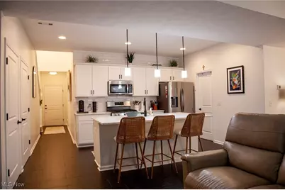 1362 Maple Grove Lane, Uniontown, OH 44685 - Photo 8