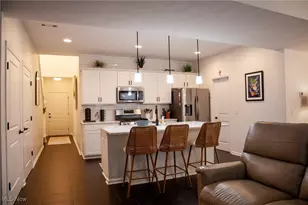 1362 Maple Grove Ln, Uniontown, OH 44685 - Photo 8