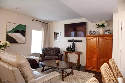 1362 Maple Grove Lane, Uniontown, OH 44685 - Photo 14