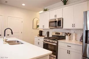 1362 Maple Grove Ln, Uniontown, OH 44685 - Photo 6