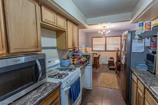 71 Duncan Ln, Youngstown, OH 44505 - Photo 4