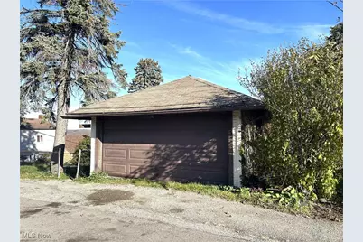 2650 Cleveland Avenue, Steubenville, OH 43952 - Photo 2