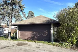 2650 Cleveland Ave, Steubenville, OH 43952 - Photo 2