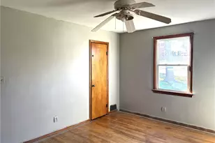 2650 Cleveland Ave, Steubenville, OH 43952 - Photo 12