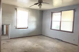 2650 Cleveland Ave, Steubenville, OH 43952 - Photo 14