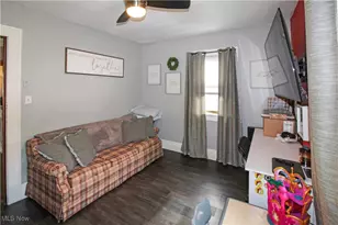 424 Monroe St, Port Clinton, OH 43452 - Photo 28