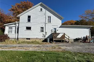 378 W 35th St, Ashtabula, OH 44004 - Photo 4